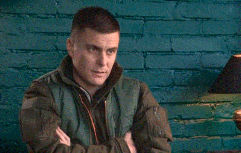 VUK KOSTIĆ ŠOKIRAO SVE U STUDIU: Kao is topa odgovorio ko je NAJGORI GLUMAC SA KOJIM JE DELIO SCENU! 